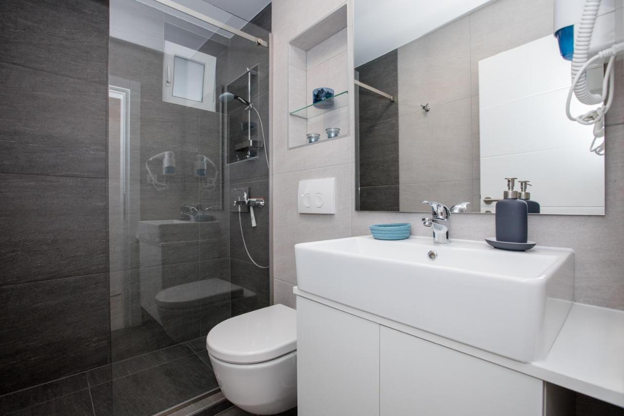 Guest House Mazuth II Banjol Екстер'єр фото