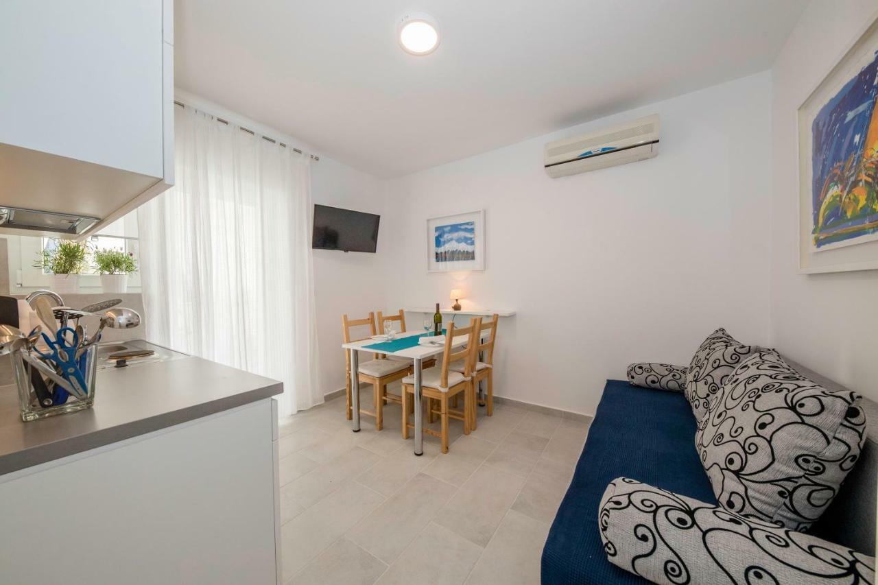 Guest House Mazuth II Banjol Екстер'єр фото