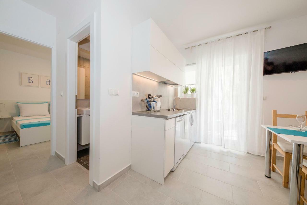 Guest House Mazuth II Banjol Екстер'єр фото